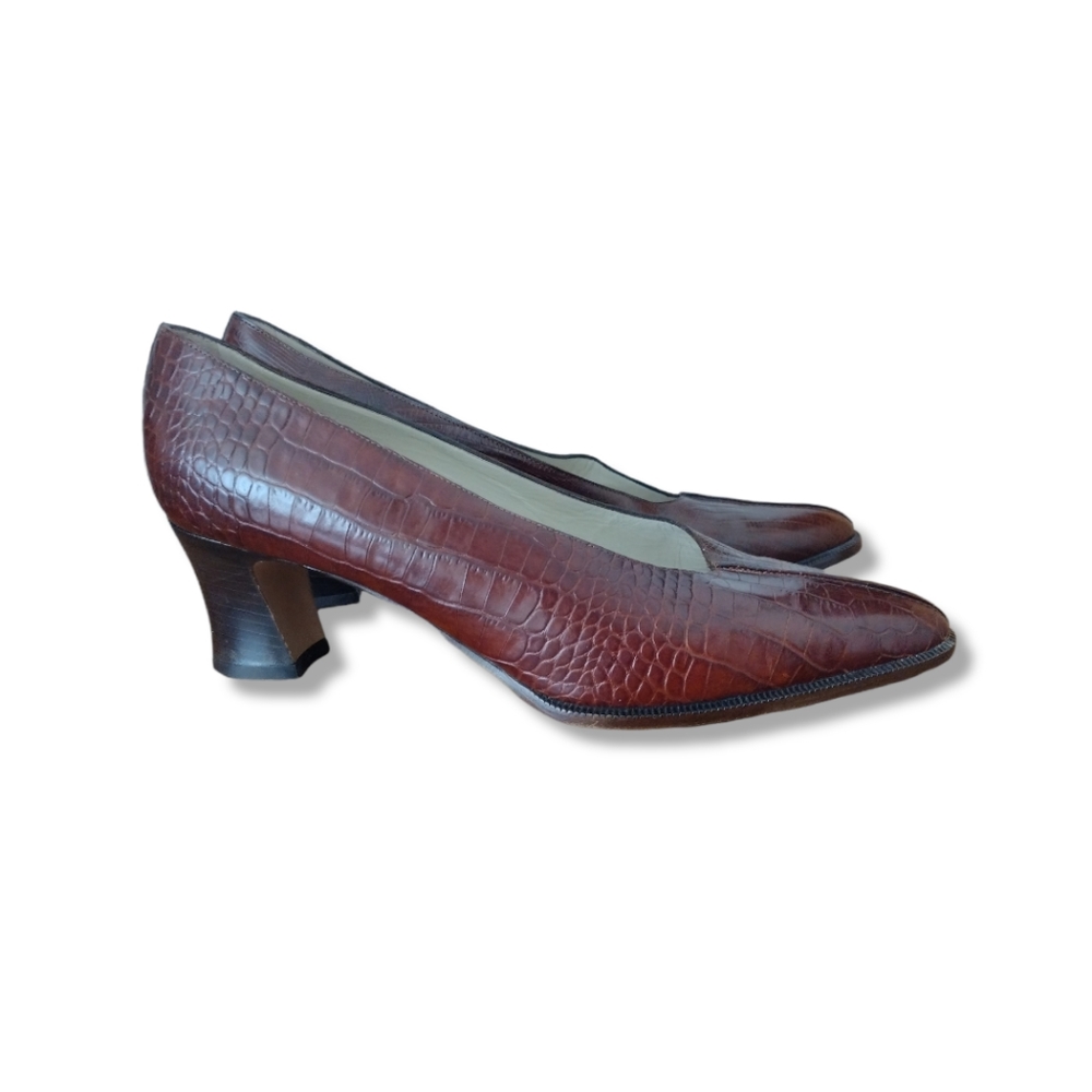 BALLY MATI 90'S Penny Brown Almond Toe Reptile Leather Pumps Size 8.5 M - Picture 2 of 8